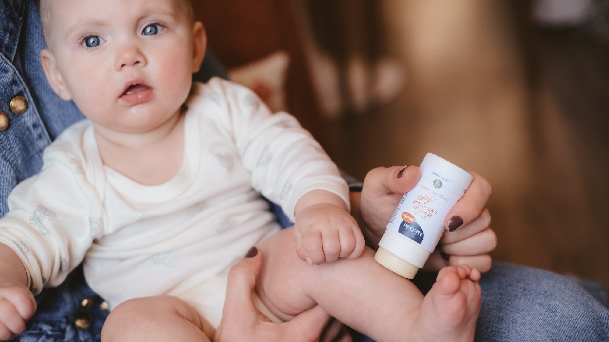 Anti-moustique bébé : comment le protéger dès 2 mois (naturellement)