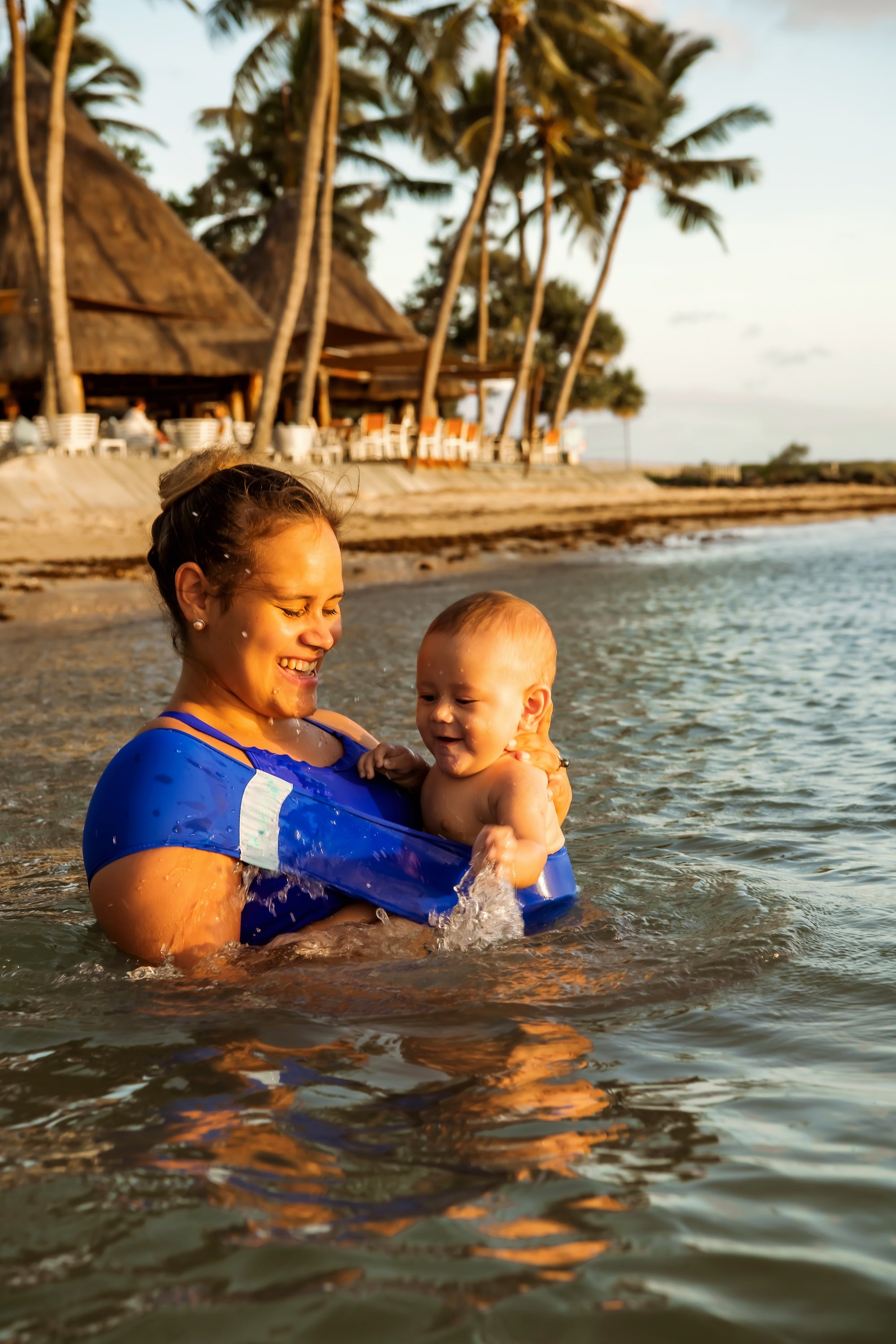 Aquabulle porte-bébé aquatique, bleu