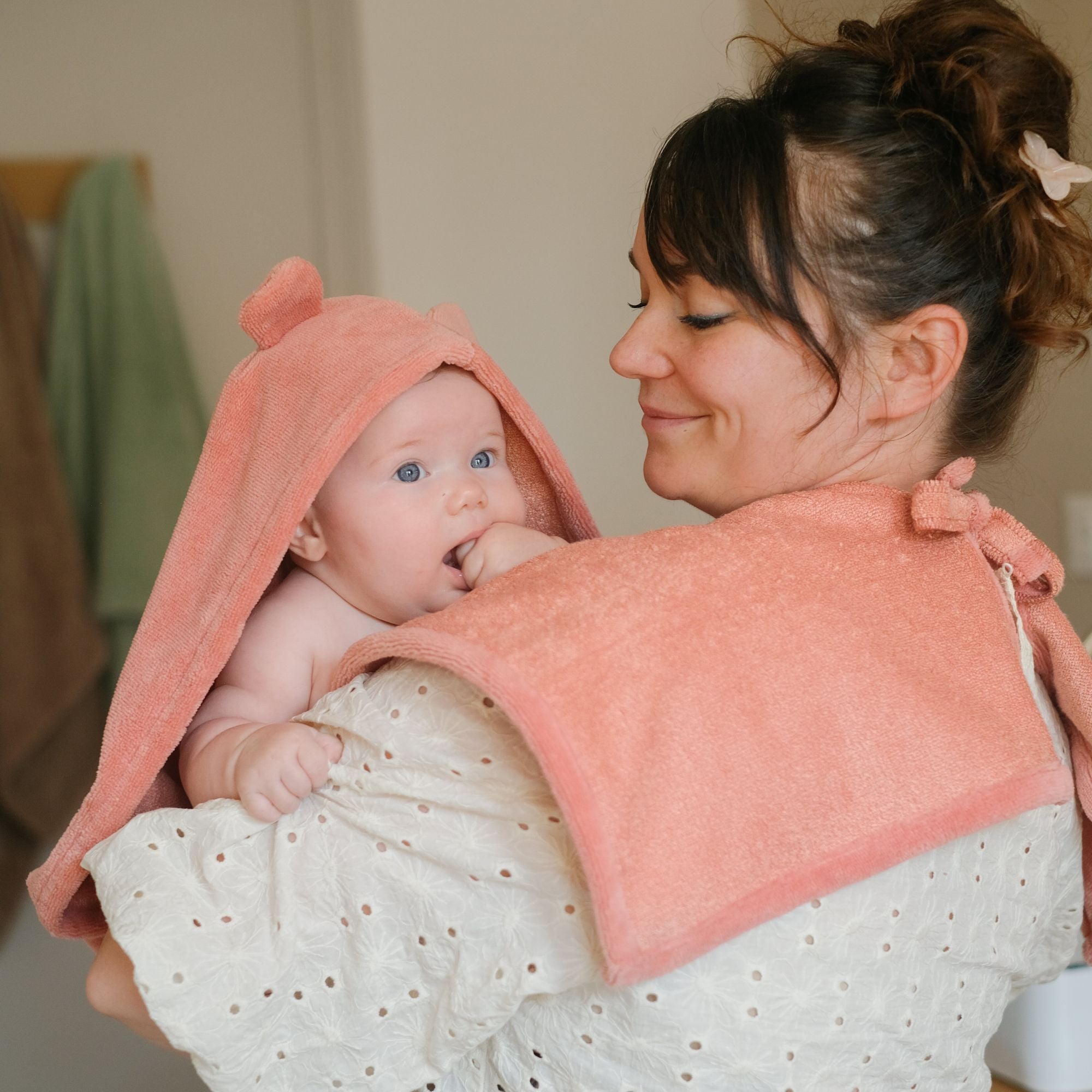 Bain Cocoon : Cape de Bain innovante, Pêche