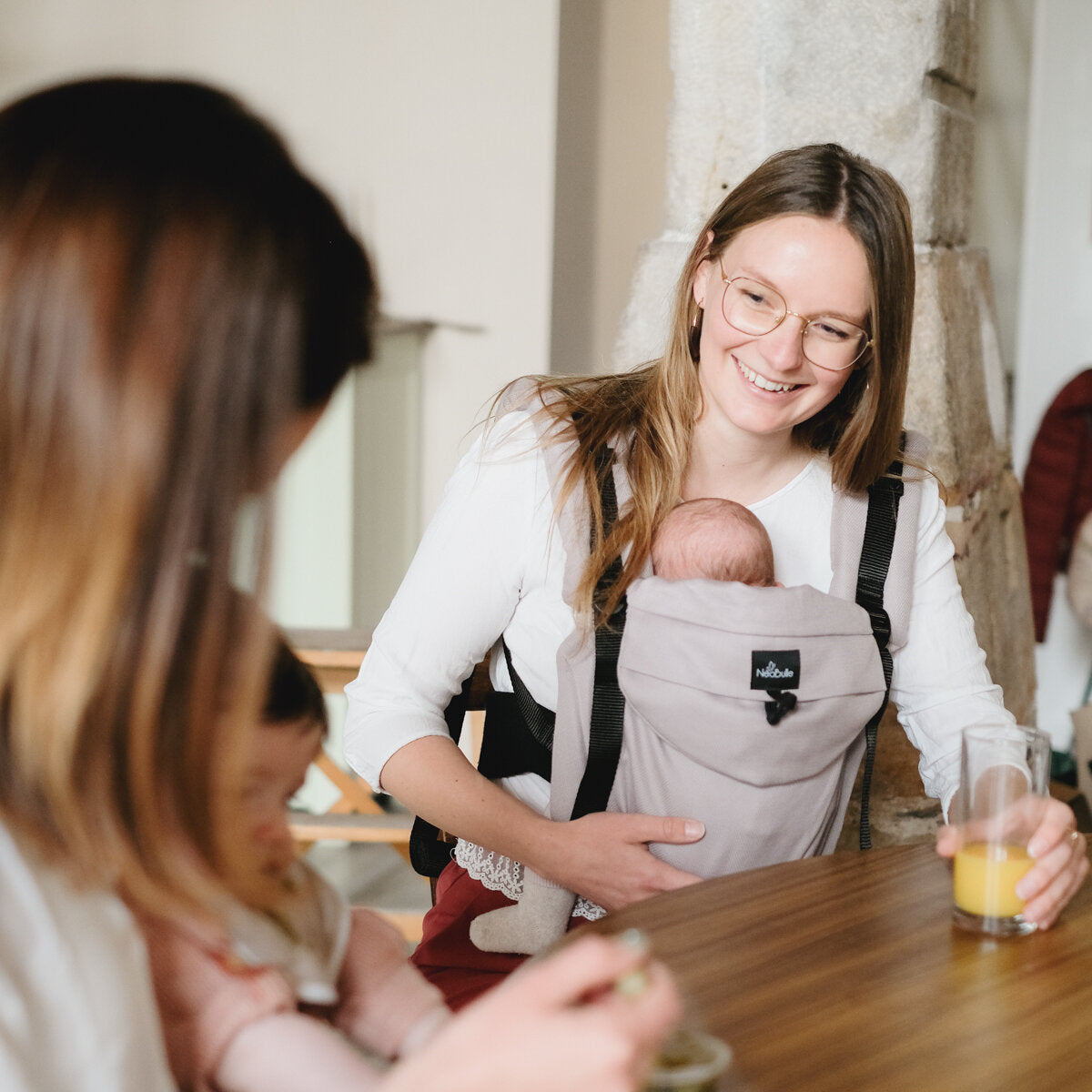 Porte-bébé Néo, plume