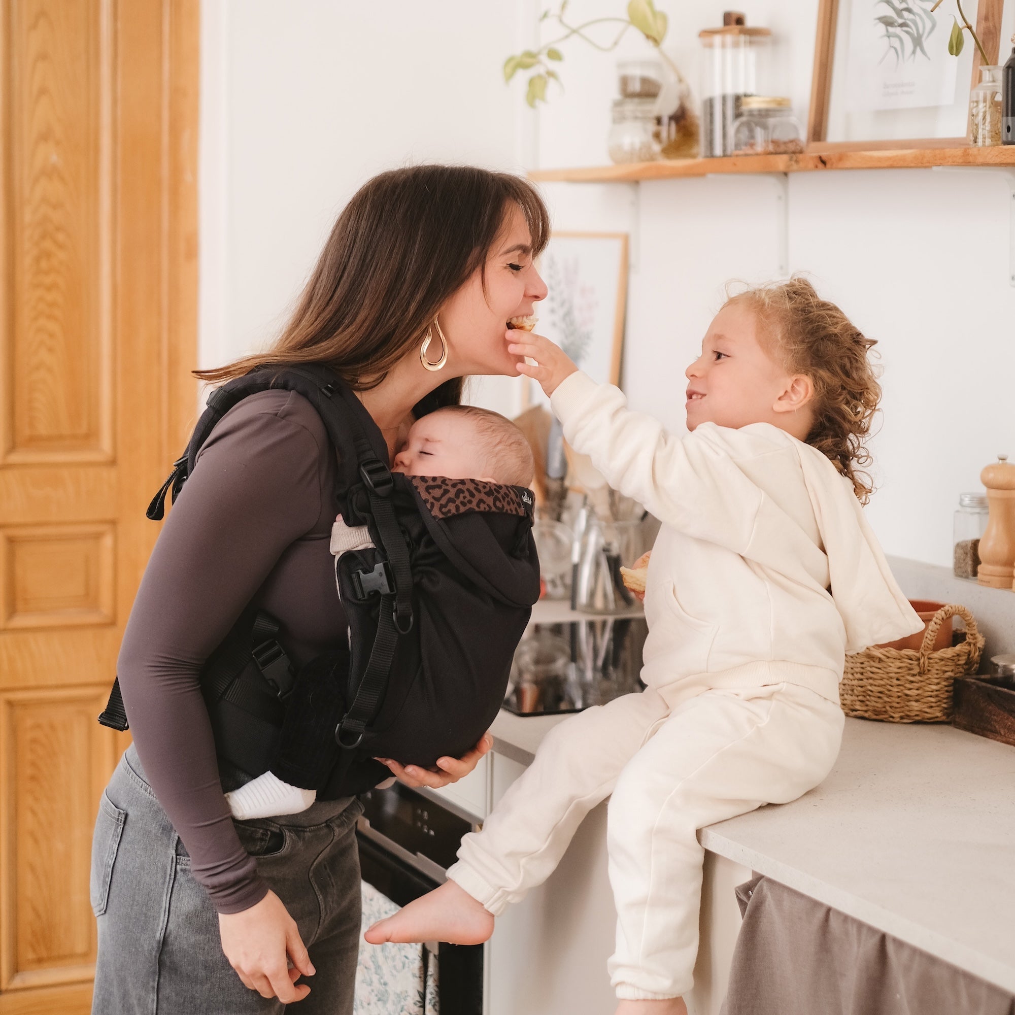 Porte-bébé Néo plus, Léopard