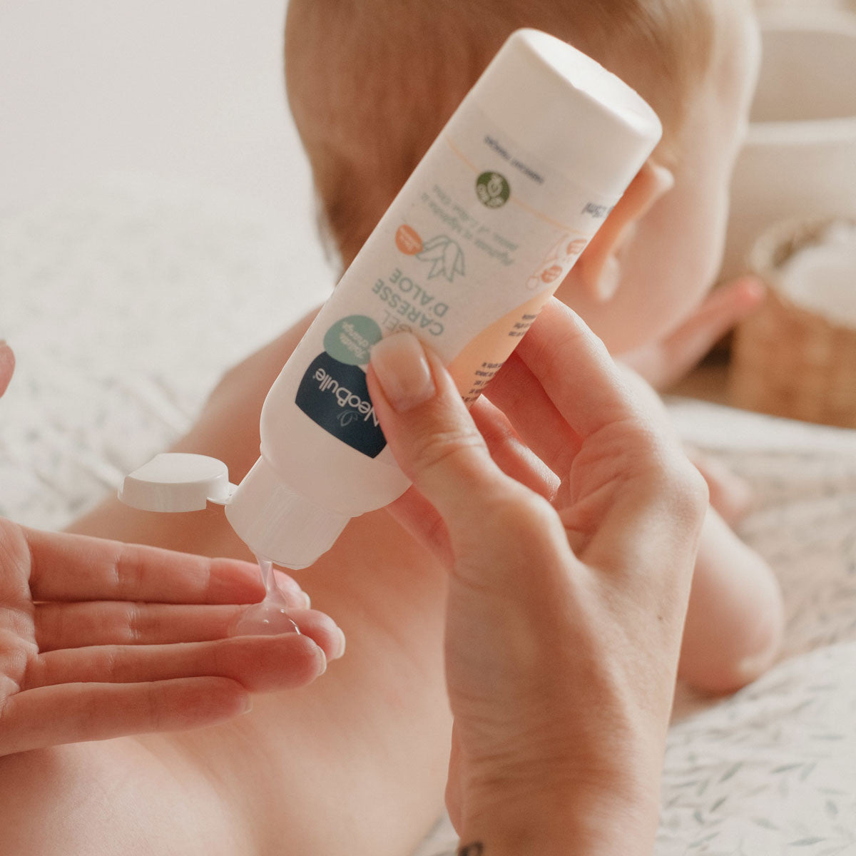 Gel Caresse d'Aloe Vera, Hydrate et regénère la peau